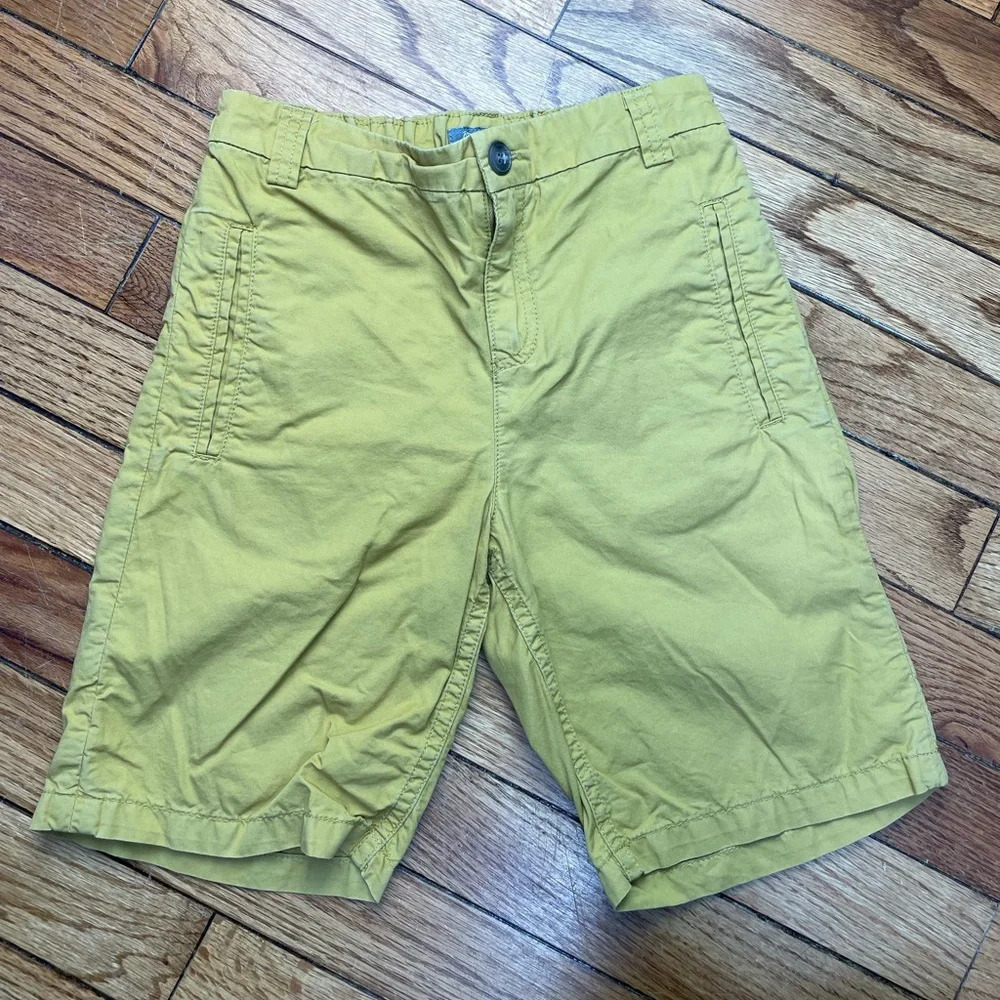 Bonpoint mustard yellow cargo shorts, size  6